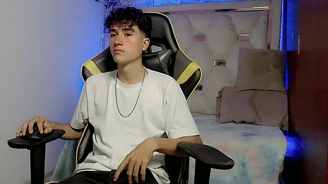 johnny cagee online show from 11-09-25, 05:00