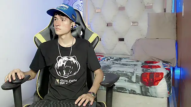 johnny cagee online show from 09-11-25, 03:50