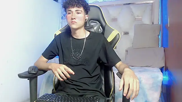 johnny cagee online show from 11-08-25, 06:17