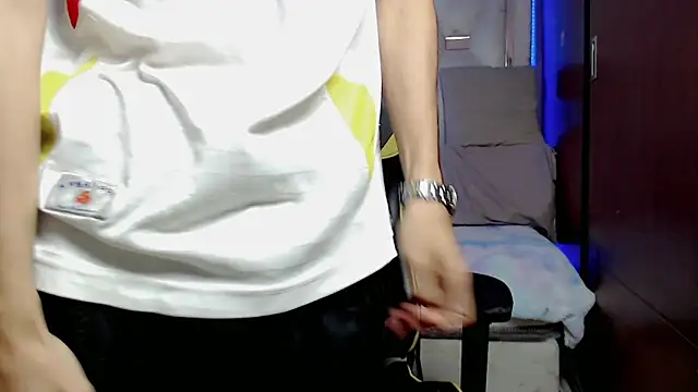 johnny cagee online show from 10-17-25, 09:12