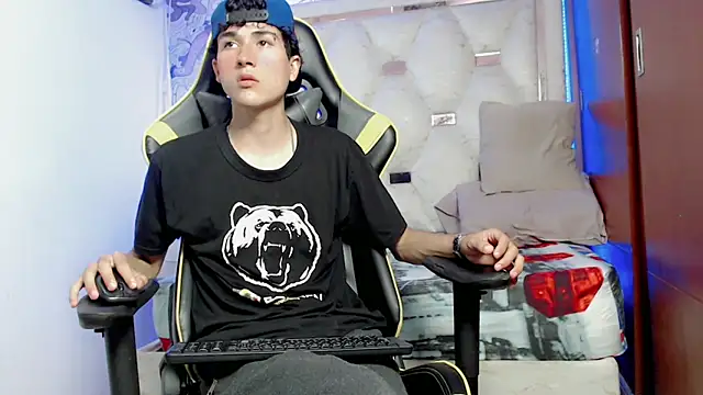 johnny cagee online show from 10-12-25, 05:20