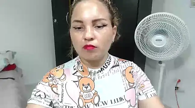 Agatha browser online show from 03-21-25, 02:29