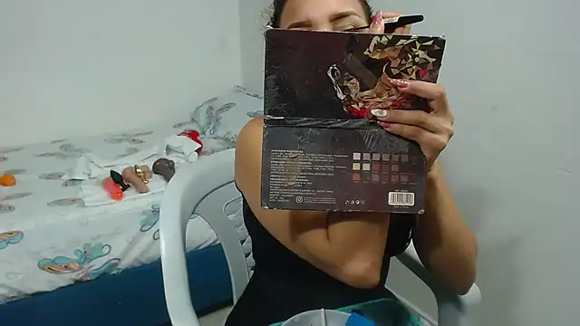 Agatha browser online show from 03-14-26, 12:11