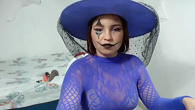 Agatha browser online show from 10-31-25, 02:13