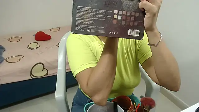 Agatha browser online show from 09-25-25, 12:44