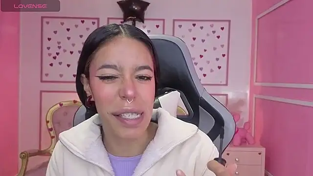 stephania t online show from 11-15-25, 12:42