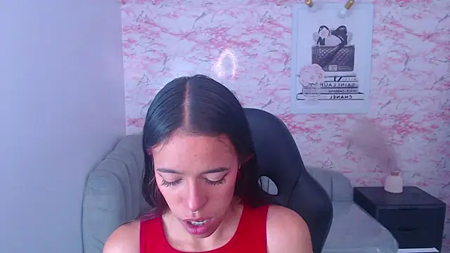 stephania t online show from 10-04-25, 02:35