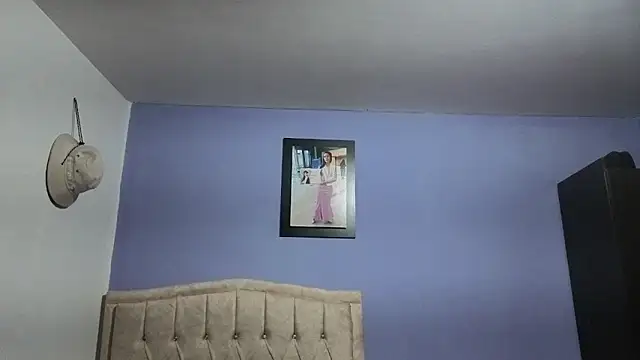 Snapshot of stephania_t chatting on 06-22-26, 01:41 stephania t online show from 06-22-26, 01:41
