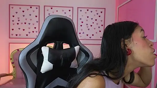 stephania t online show from 09-24-25, 11:39