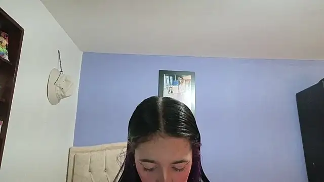 stephania t online show from 03-20-26, 04:19