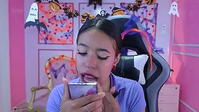 stephania t online show from 10-27-25, 11:55