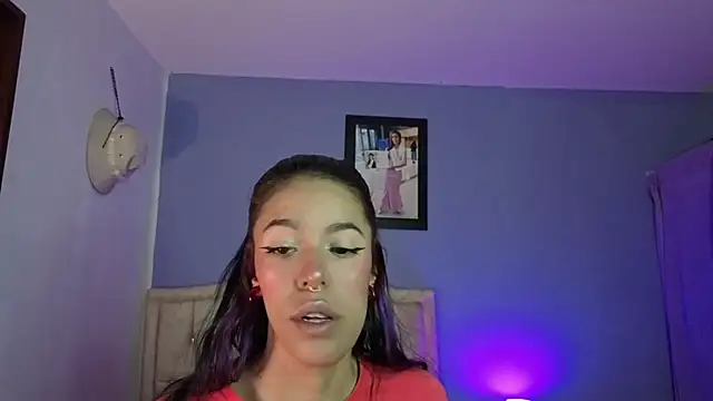 stephania t online show from 03-26-26, 03:43