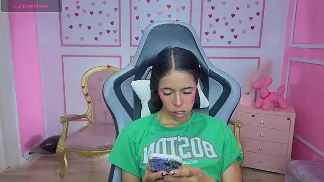 stephania t online show from 02-09-26, 12:25