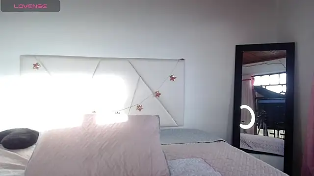 julz 03 online show from 12-03-25, 12:04