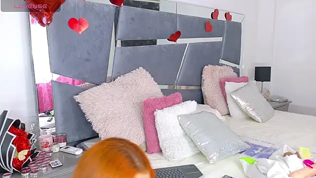 Alba Grey online show from 02-26-25, 10:36
