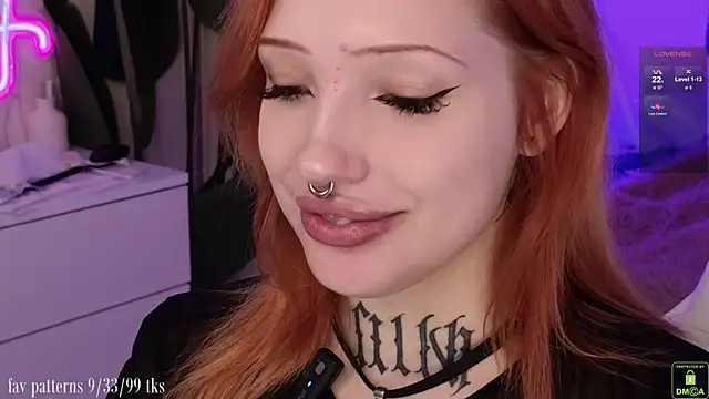 violetviolator online show from 11-02-25, 04:17