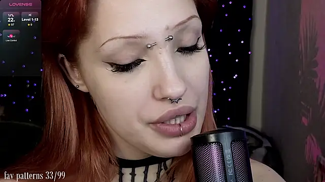 Snapshot of violetviolator chatting on 02-09-25, 11:47 violetviolator online show from 02-09-25, 11:47
