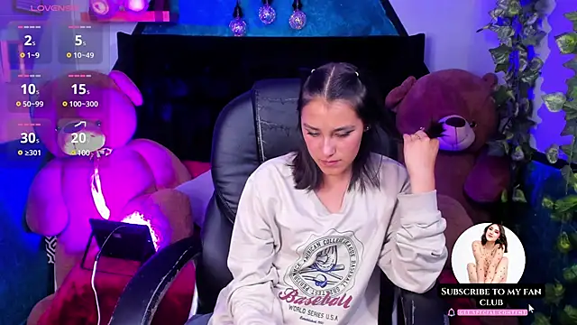  Sophie  miller online show from 02-04-25, 07:44