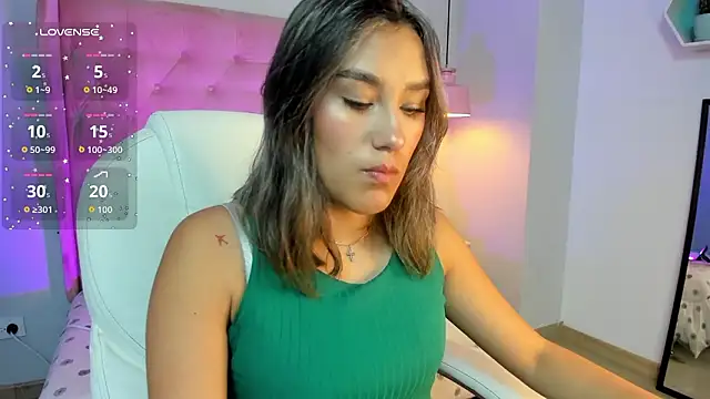  Sophie  miller online show from 03-10-26, 06:12