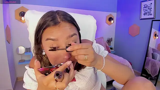  Sophie  miller online show from 02-06-26, 03:41