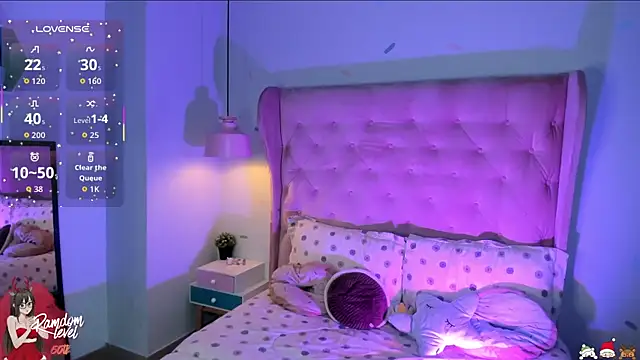  Sophie  miller online show from 12-22-25, 08:20