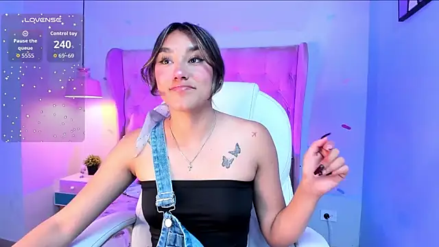  Sophie  miller online show from 01-05-26, 07:50