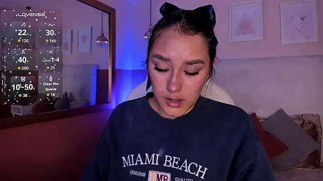  Sophie  miller online show from 04-10-26, 08:27