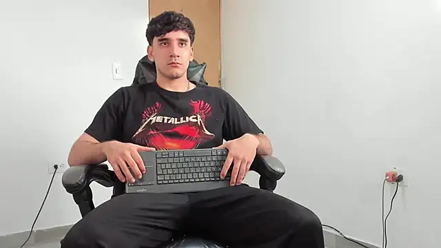 leo030809 online show from 05-19-26, 10:17