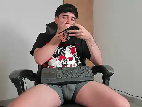 leo030809 online show from 04-14-26, 08:25