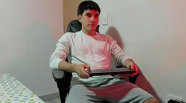 leo030809 online show from 12-06-24, 01:13