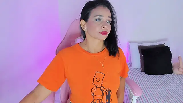Snapshot of Pammela_Smith chatting on 02-24-25, 09:52 Pammela Smith online show from 02-24-25, 09:52