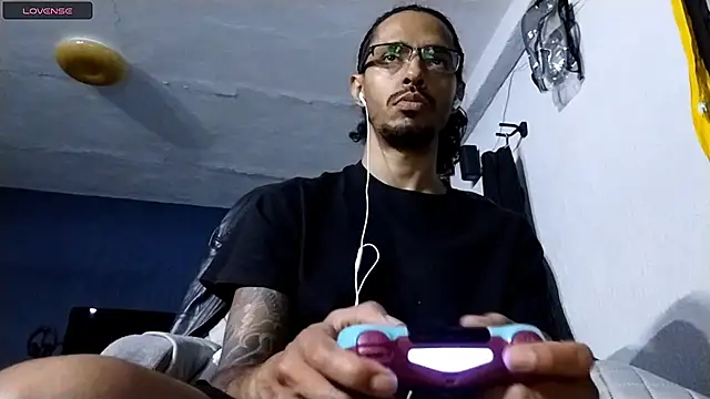 Donstark6669 online show from 03-05-26, 02:19