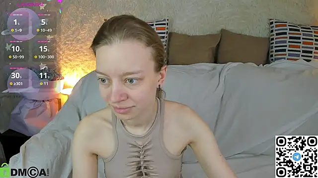 Snapshot of Michelle_Blond chatting on 11-29-25, 07:19 Michelle Blond online show from 11-29-25, 07:19