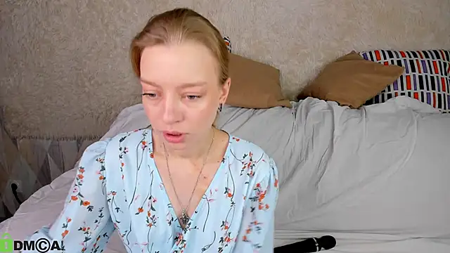 Michelle Blond online show from 11-23-25, 08:57