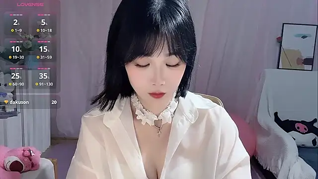 Snapshot of LaoSHI-999 chatting on 09-19-25, 01:26 LaoSHI-999 online show from 09-19-25, 01:26