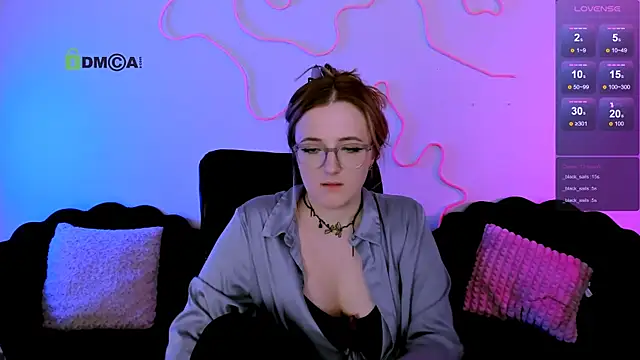 luna berryy online show from 06-25-26, 05:12