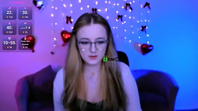 luna berryy online show from 03-20-26, 08:43