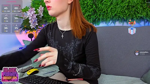 AprilAvery online show from 11-23-25, 04:17