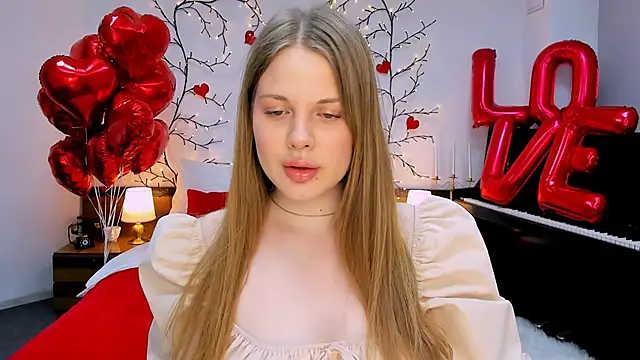 Snapshot of holy_kitty chatting on 02-14-25, 10:06 holy kitty online show from 02-14-25, 10:06