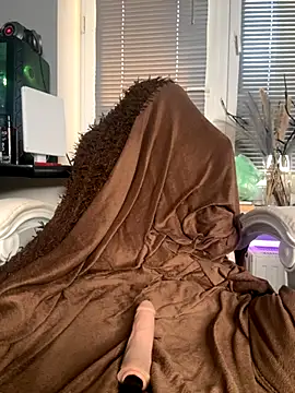 Miss chiks online show from 10-23-25, 02:05