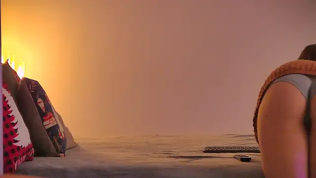 JennyPortman online show from 12-21-25, 03:08