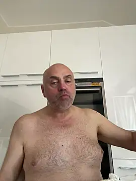 Snapshot of pantomax chatting on 07-07-26, 01:36 pantomax online show from 07-07-26, 01:36