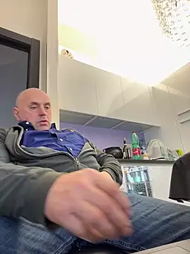 pantomax online show from 03-18-25, 12:28