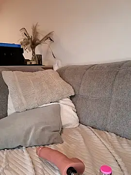 Snapshot of Secret_couple_ chatting on 10-20-25, 05:53 Secret couple  online show from 10-20-25, 05:53