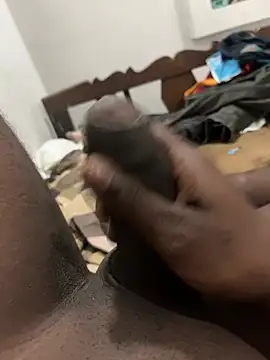 Snapshot of tamil000000 chatting on 12-29-24, 04:51 tamil000000 online show from 12-29-24, 04:51