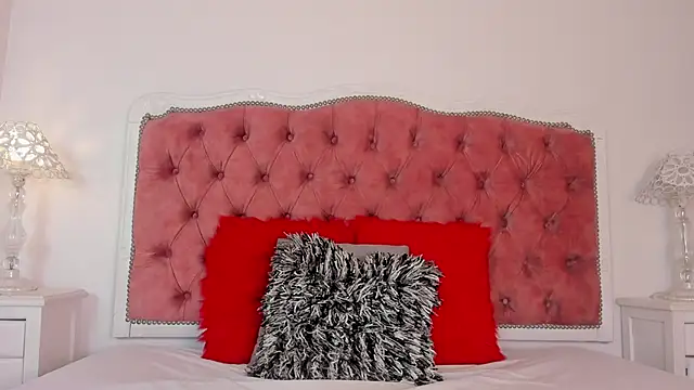 amberlitle online show from 09-30-25, 12:22