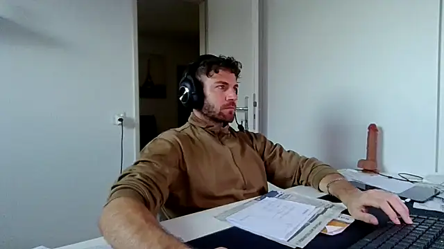 alpha-hunk online show from 03-13-26, 04:45