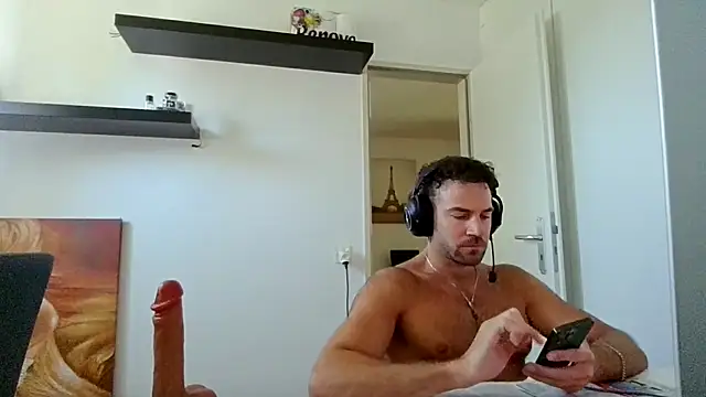 alpha-hunk online show from 05-22-26, 09:29