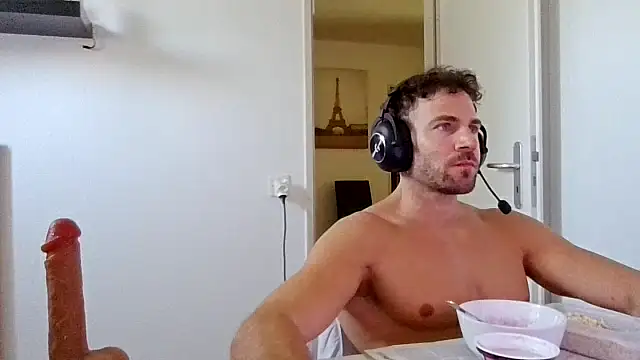 alpha-hunk online show from 05-25-26, 10:47