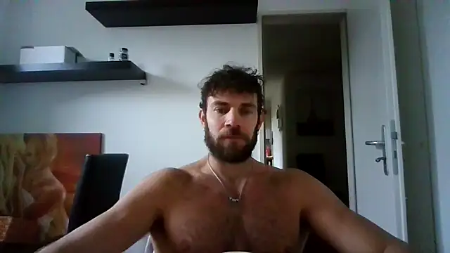 alpha-hunk online show from 10-27-25, 02:40